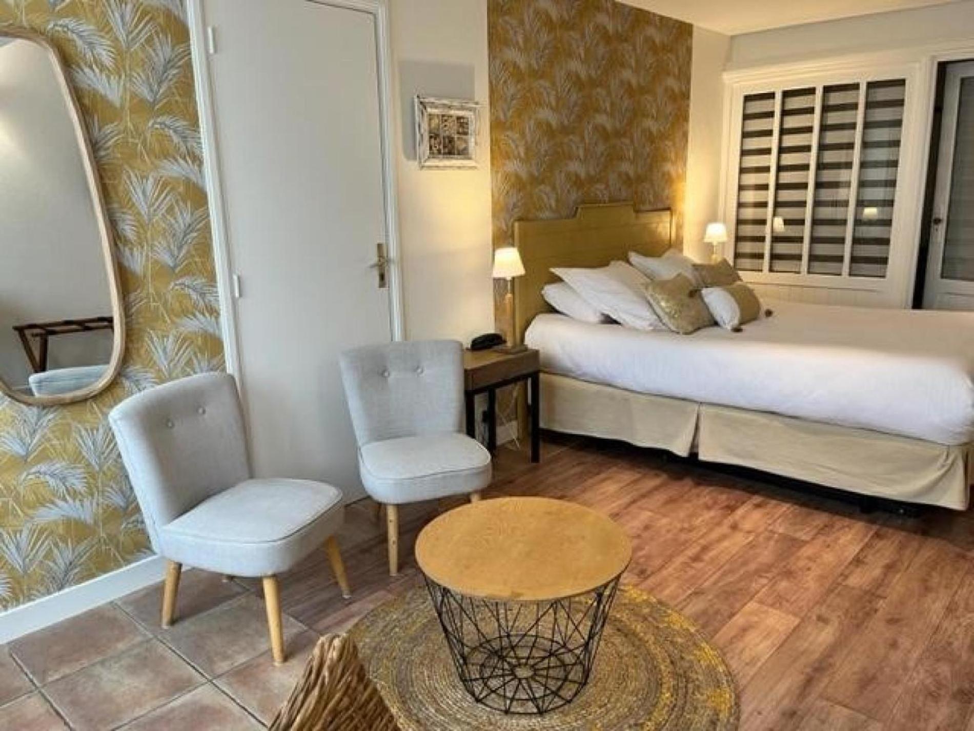 Hotel Logis Le 3*