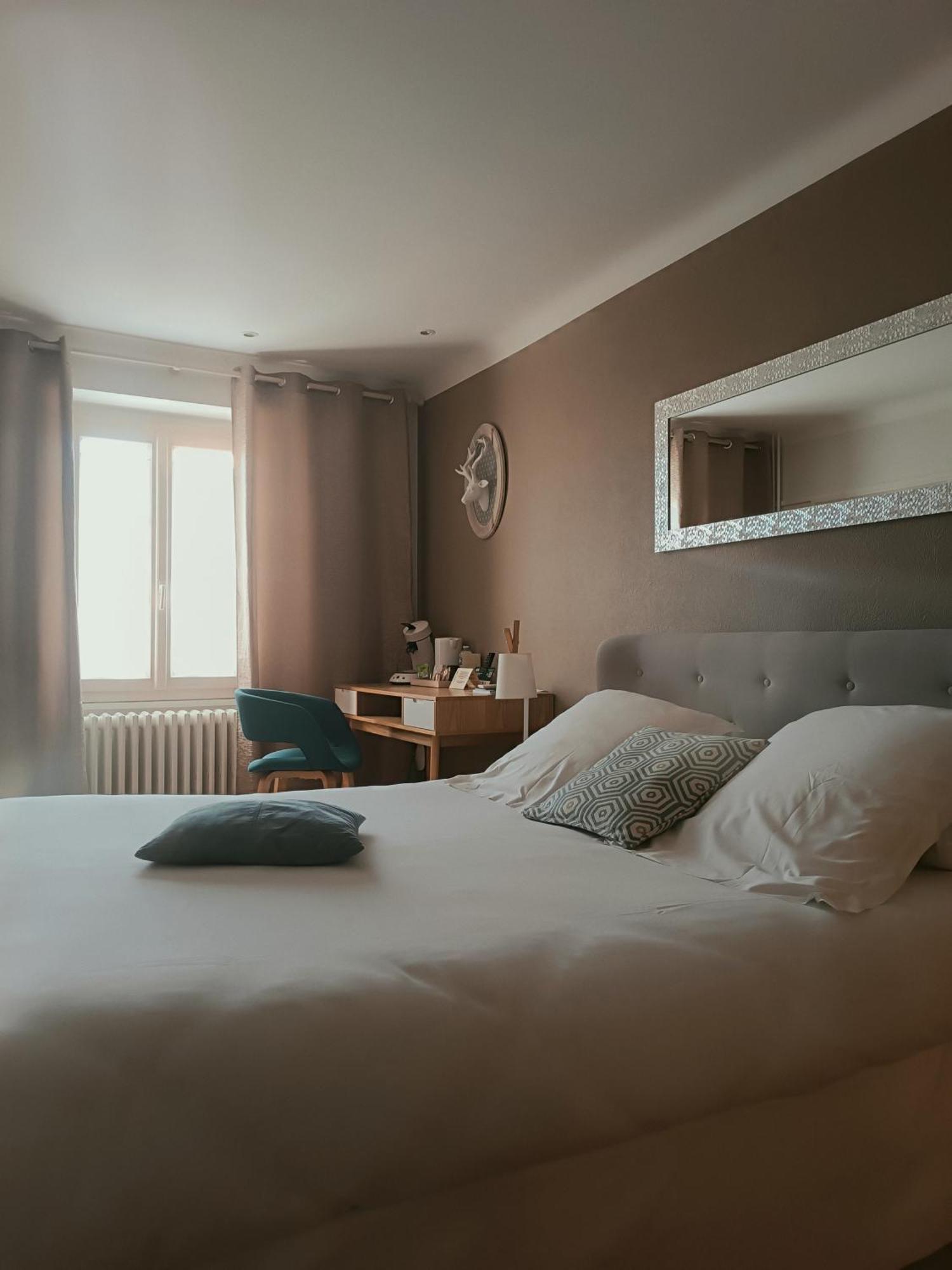 Hotel Logis Le 3*