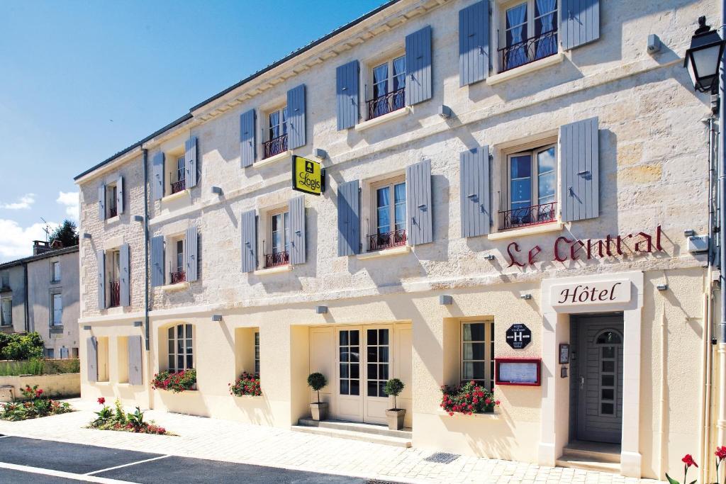 Logis Le Hotel 3*