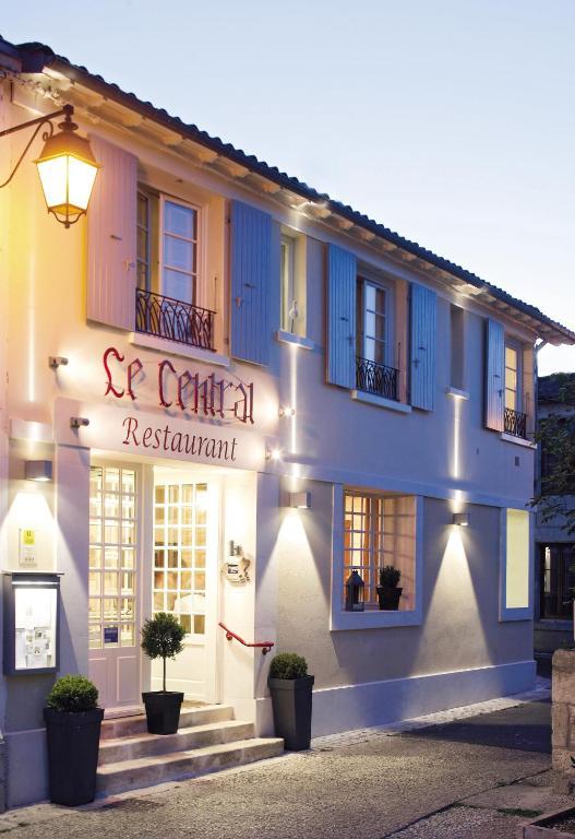 Hotel Logis Le 3*